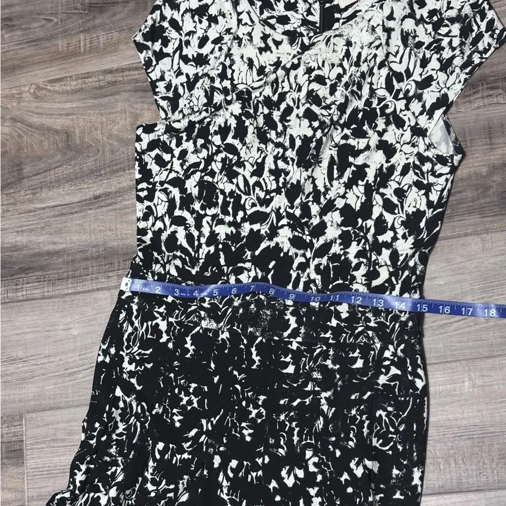 Tory Burch ‘Sophia’ Midi Dress.